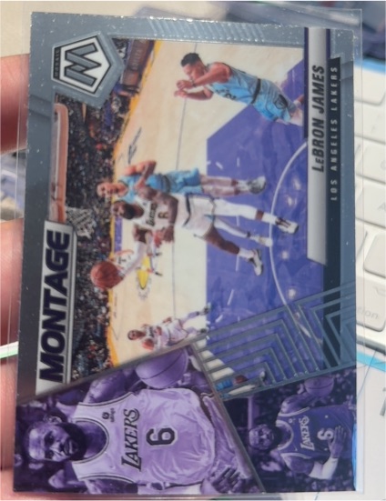 2021-22 Panini Mosaic #23 LeBron James — front