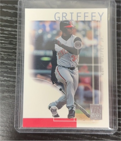 2002 Topps Reserve #70 Ken Griffey Jr. — front