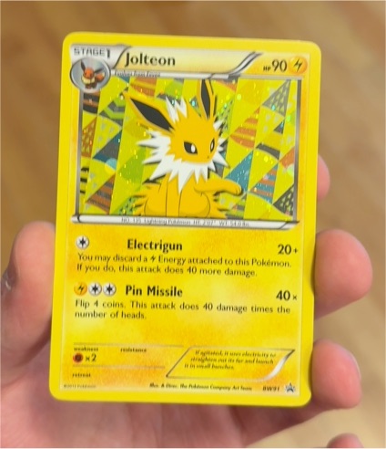 2013 Pokémon BW91 Jolteon Black & White Promo Holo Rare — front