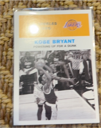 1998-99 Fleer Vintage '61 #61 Kobe Bryant — front