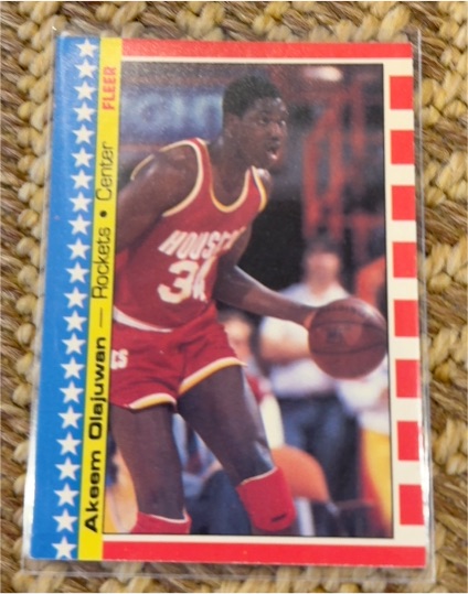 1987-88 Fleer #3 Akeem Olajuwon — front