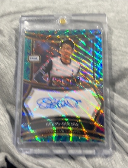 2024-25 Panini Select FIFA Signatures Tijjani Reijnders Blue Pulsar Prizm — front