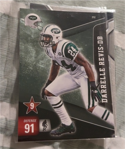 2011 Panini Adrenalyn XL #212 Darrelle Revis — front