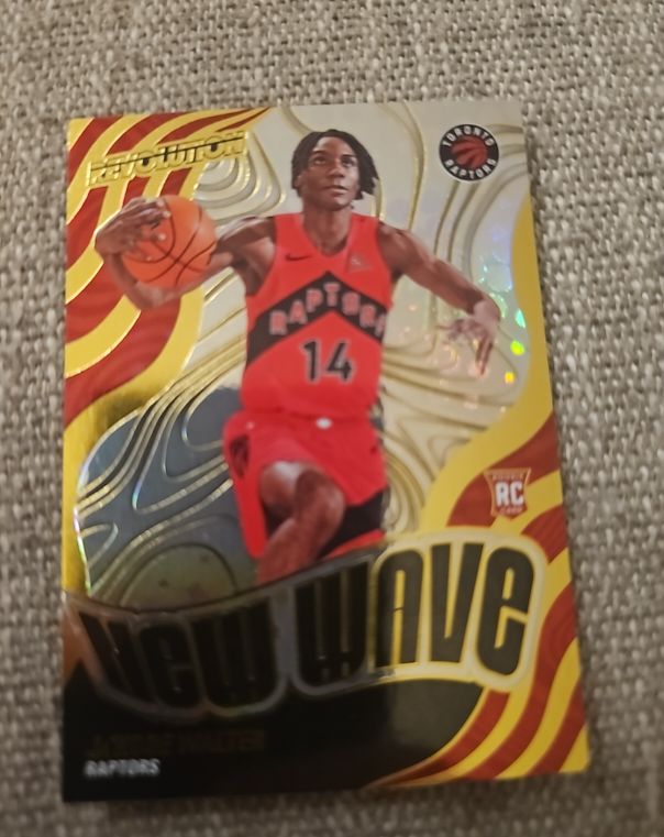 2024-25 Panini Revolution #21 Ja'Kobe Walter New Wave — front