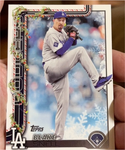2025 Topps Holiday #H135 Blake Snell — front