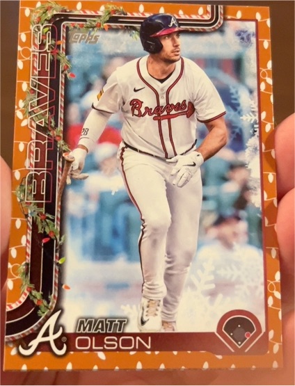 2025 Topps Holiday #H15 Matt Olson — front