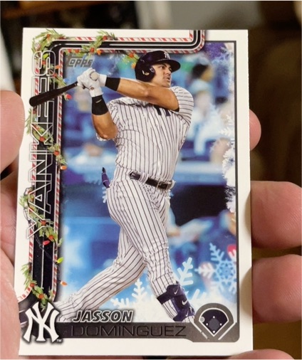 2025 Topps Holiday #H10 Jasson Dominguez — front