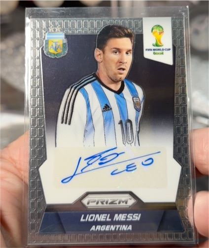 2014 Panini Prizm World Cup #12 Lionel Messi — front
