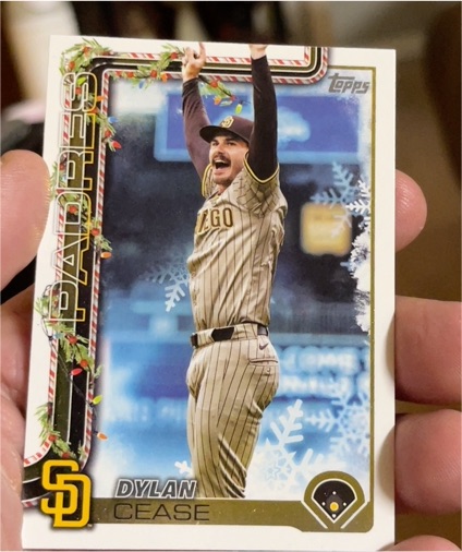 2025 Topps Holiday #H77 Dylan Cease — front