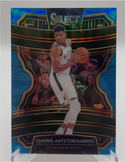 2019-20 Panini Select #22 Giannis Antetokounmpo — front