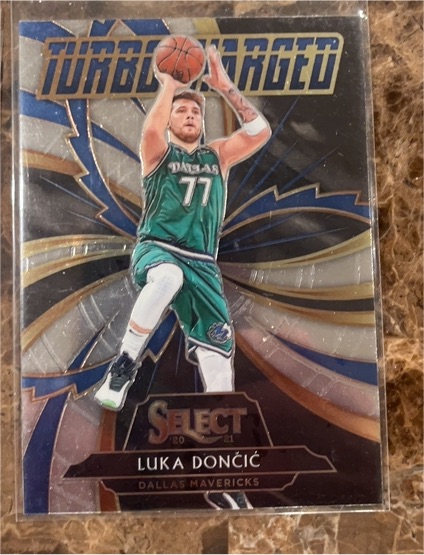 2020-21 Panini Select #1 Luka Dončić Turbocharged — front