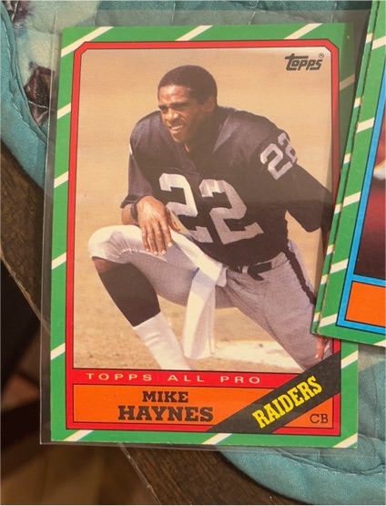 1986 Topps #73 Mike Haynes — front