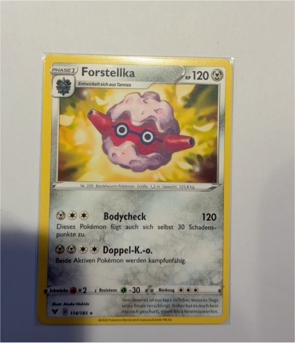 2020 Pokémon Vivid Voltage #114 Forstellka — front