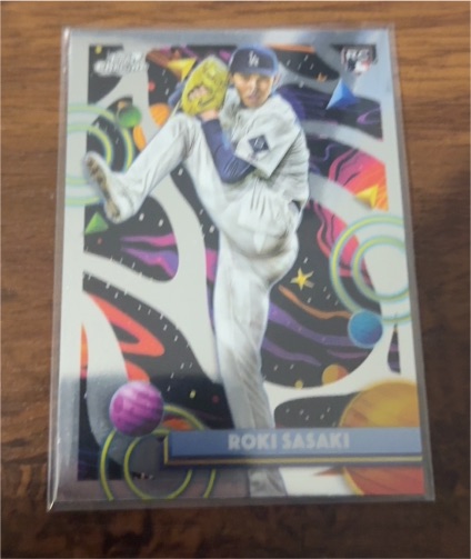 2025 Topps Cosmic Chrome #68 Roki Sasaki — front