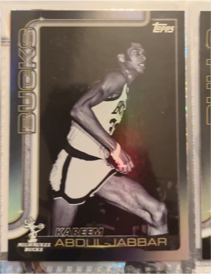 2025-26 Topps #259 Kareem Abdul-Jabbar Blackout — front