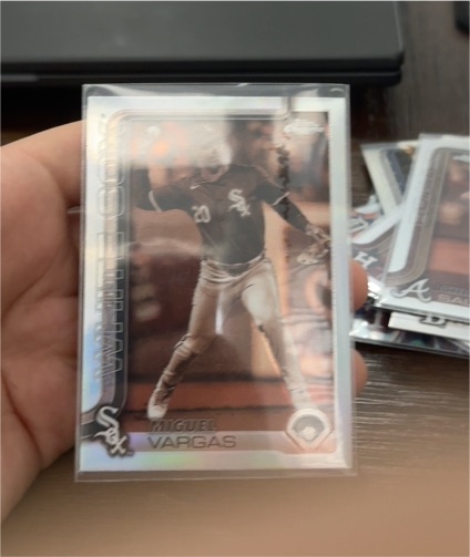 2025 Topps Series 1 Miguel Vargas — front
