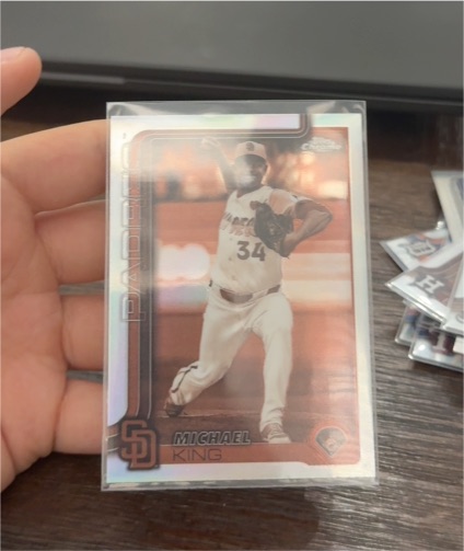 2025 Topps Chrome #35 Michael King — front