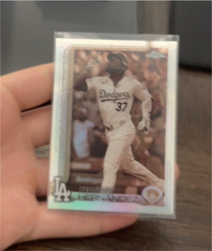 2025 Topps Chrome #37 Teoscar Hernandez — front
