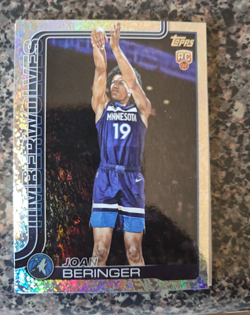 2025-26 Topps #217 Joan Beringer — front