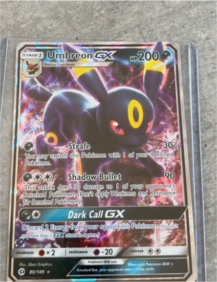 2017 Pokémon Sun & Moon #80 Umbreon GX — front