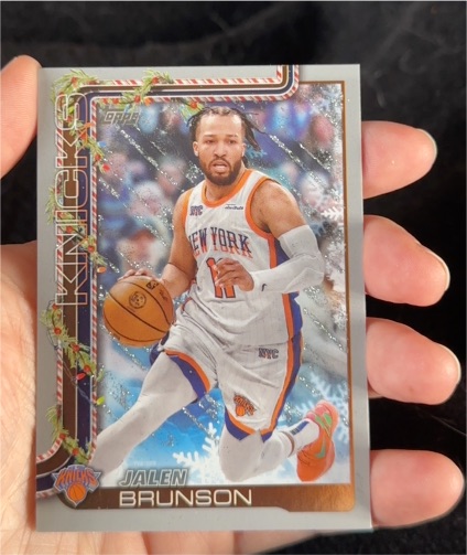 2025-26 Topps Holiday #H12 Jalen Brunson — front