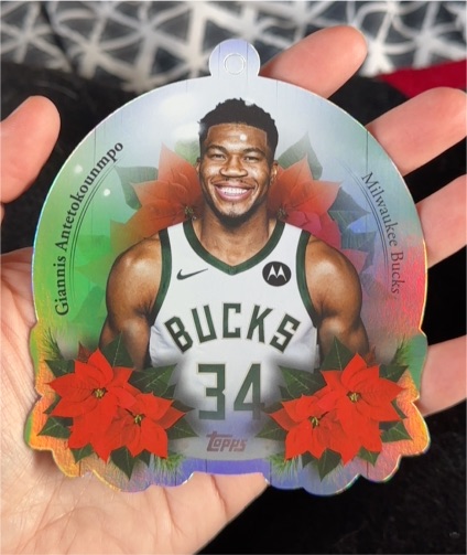 2025-26 Topps Holiday #DCO-GA Giannis Antetokounmpo Die-Cut Ornament Bucks — front