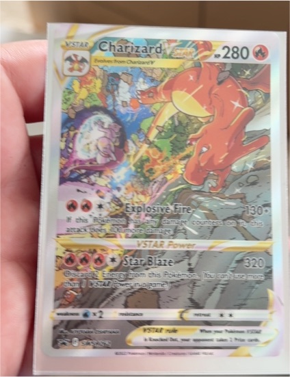 2022 Pokémon SWSH #262 Charizard VSTAR — front