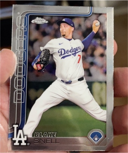 2025 Topps Chrome #175 Blake Snell — front