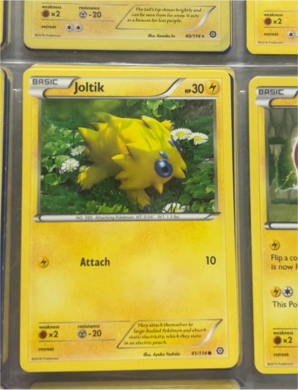 2016 Pokémon Steam Siege #41 Joltik — front
