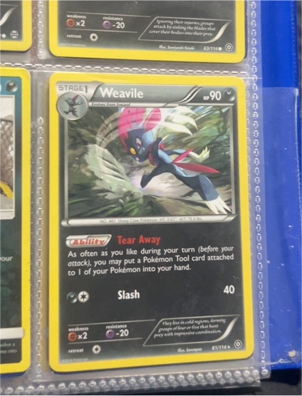 2015 Pokémon Steam Siege #61 Weavile — front