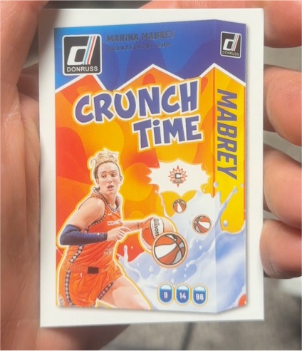 2025 Donruss WNBA #13 Marina Mabrey Crunch Time — front