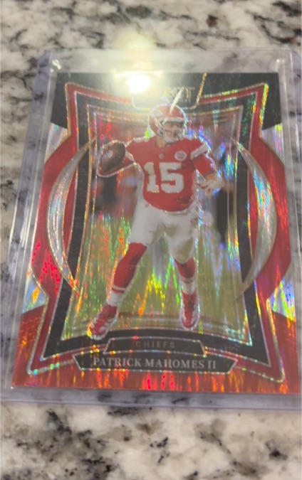 2024 Panini Select Concourse #33 Patrick Mahomes II — front
