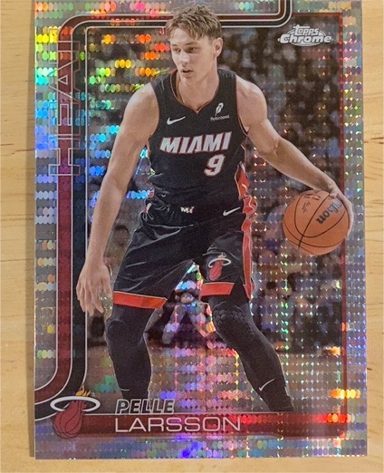 2025-26 Topps Chrome #189 Pelle Larsson — front