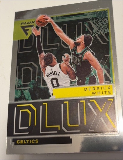 2022-23 Panini Flux #17 Derrick White DLUX Boston Celtics — front