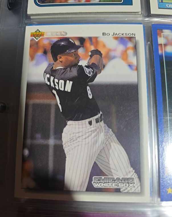 1992 Upper Deck #555 Bo Jackson — front