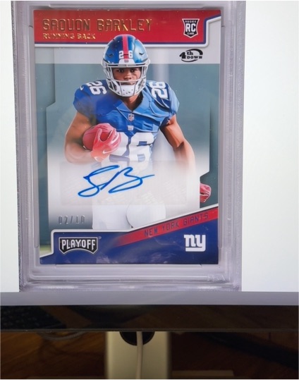 2018 Panini Playoff #201 Saquon Barkley Rookie Auto — front