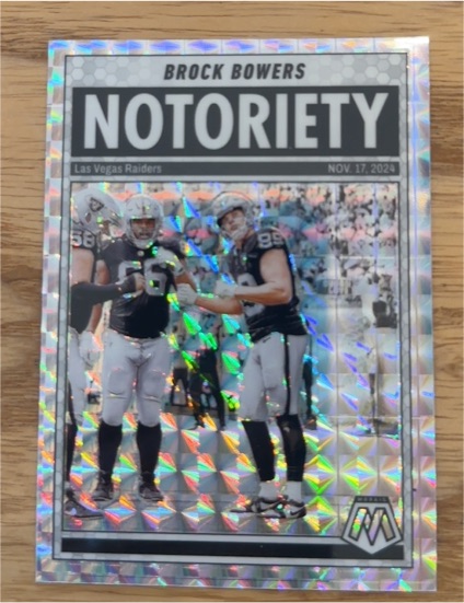 2025 Panini Mosaic #10 Brock Bowers Notoriety — front