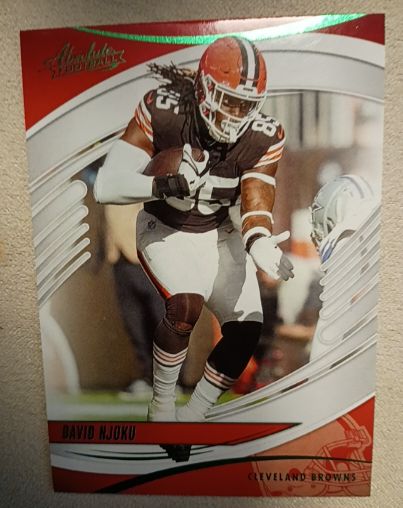 2025 Panini Absolute #12 David Njoku — front