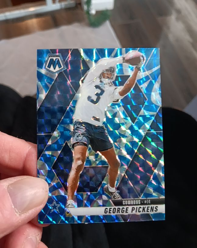 2023 Panini Mosaic #14 George Pickens — front
