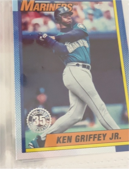 2025 Topps Update #U90-47 Ken Griffey Jr. 1990 Topps Seattle Mariners — front