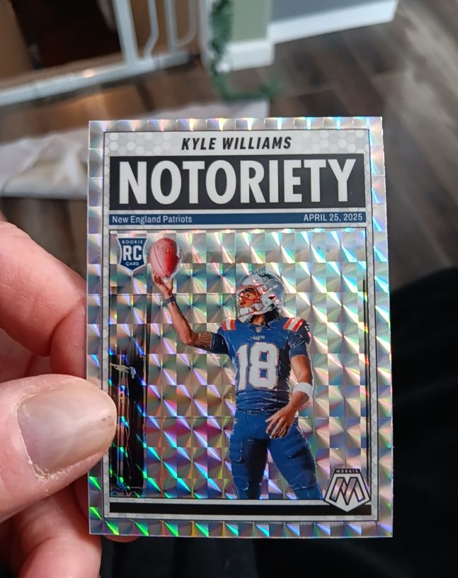 2025 Panini Mosaic #23 Kyle Williams Notoriety — front