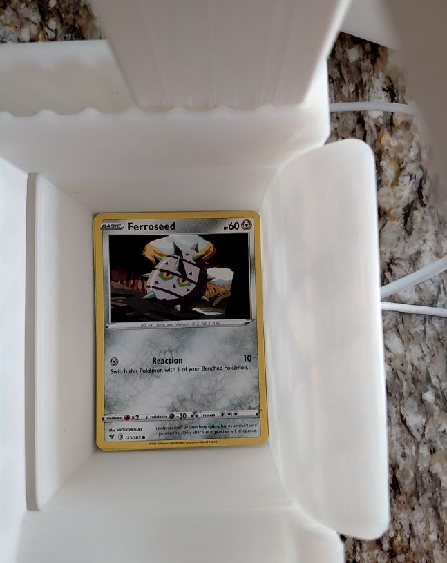 2019 Pokémon #123 Ferroseed — front