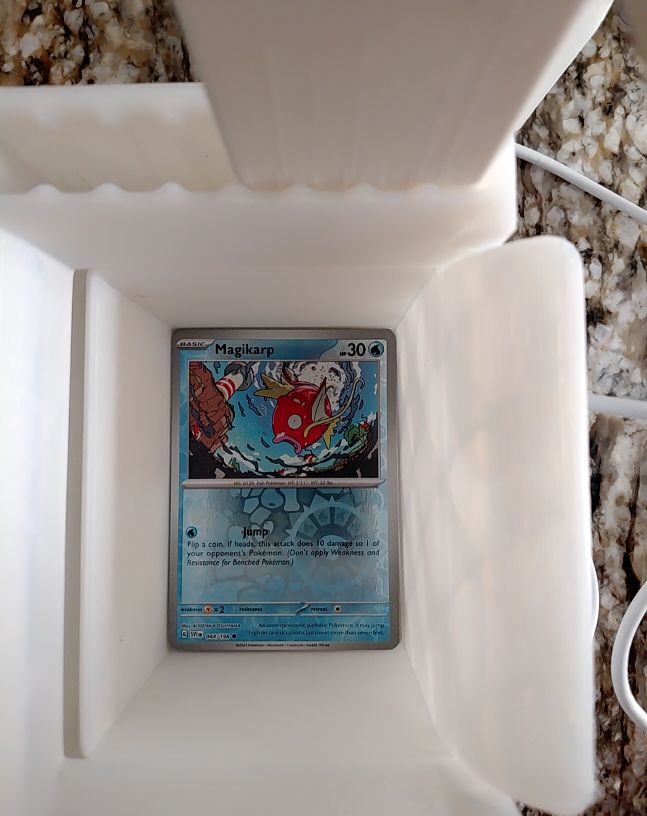 2023 Pokémon Scarlet & Violet #44 Magikarp — front