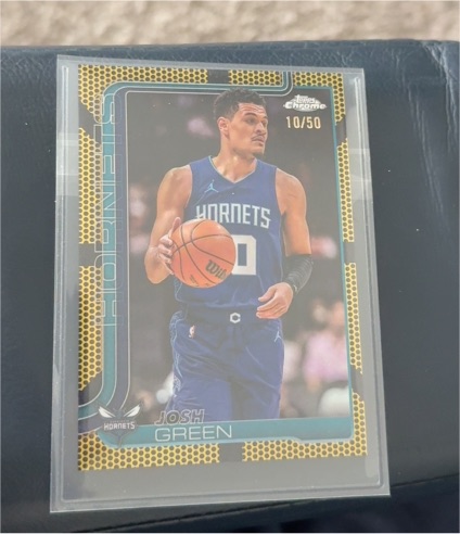 2025-26 Topps Chrome #47 Josh Green — front