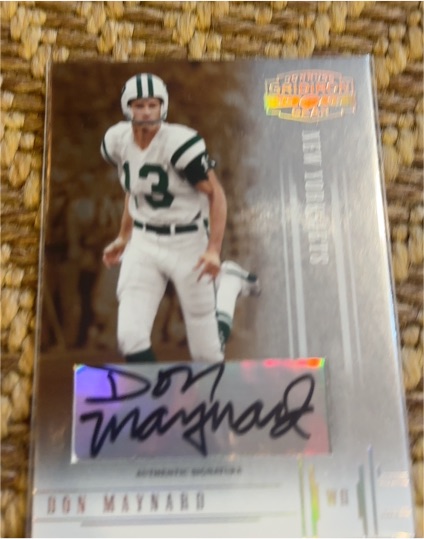 2005 Donruss Gridiron Gear SP Don Maynard — front
