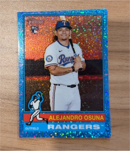 2025 Topps Heritage Chrome Blue Sparkle Alejandro Osuna — front