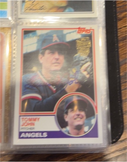 1983 Topps #735 Tommy John — front