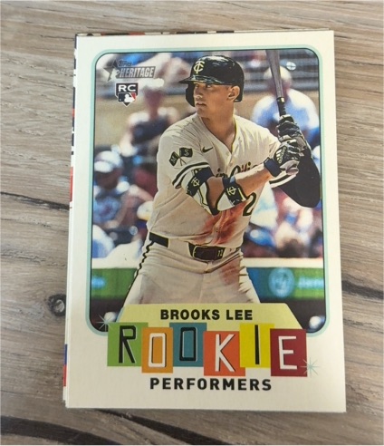 2025 Topps Heritage High Number #RP-4 Brooks Lee Rookie Performers — front