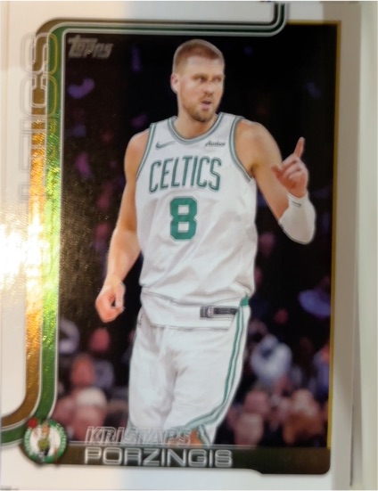 2025-26 Topps #3 Kristaps Porzingis — front