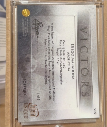 2013 Futera Unique Victors #V09 Diego Maradona — front